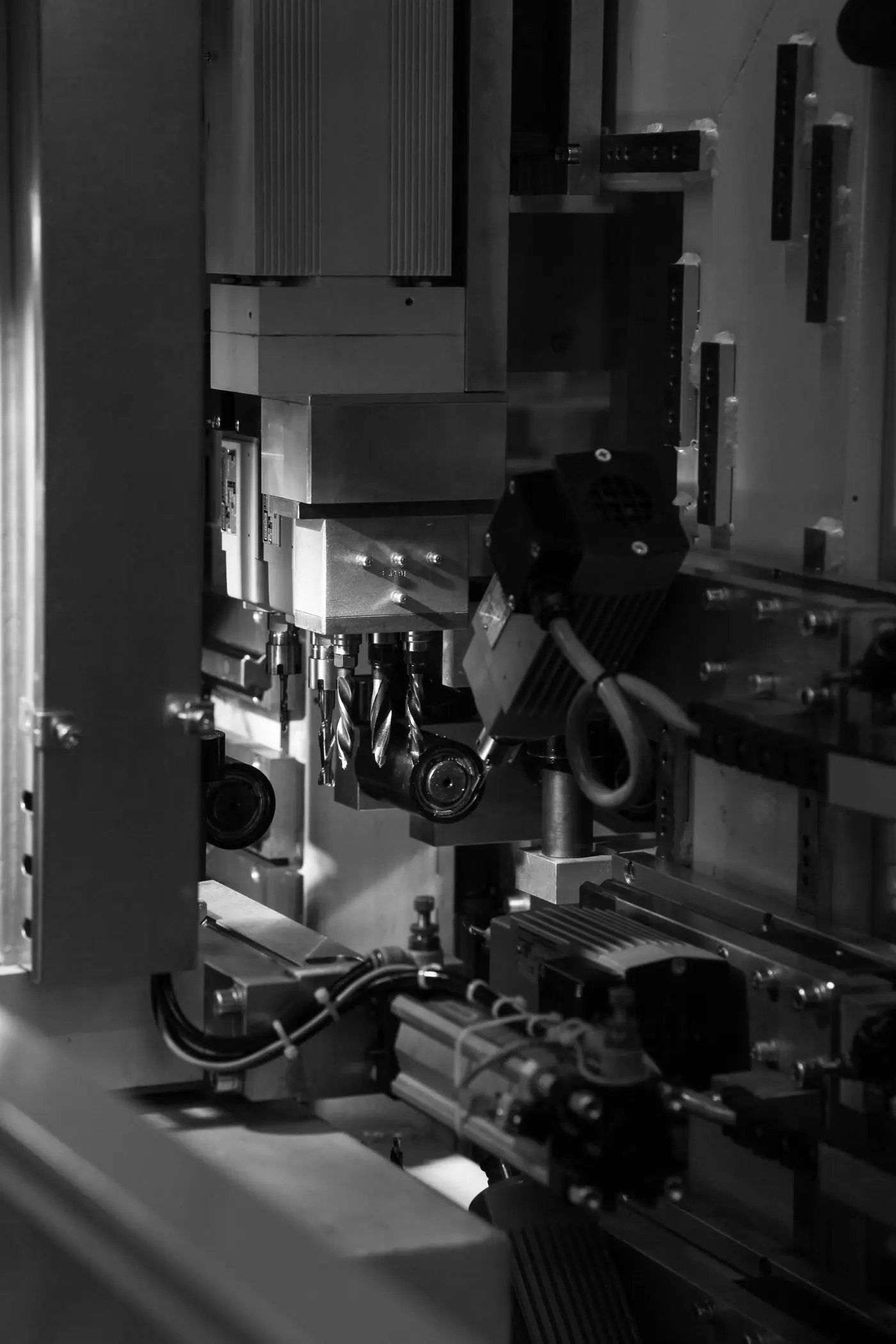 Consumables - Drill bits inside of a Supercut cutting and machining centre
